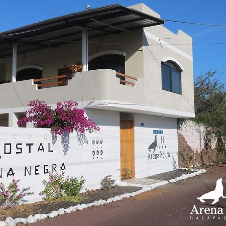 Hostal Arena Negra Puerto Ayora  Esterno foto