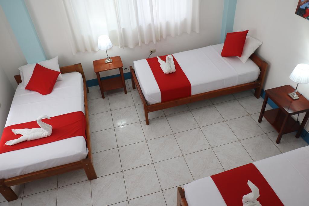 Hostal Arena Negra Puerto Ayora  Esterno foto