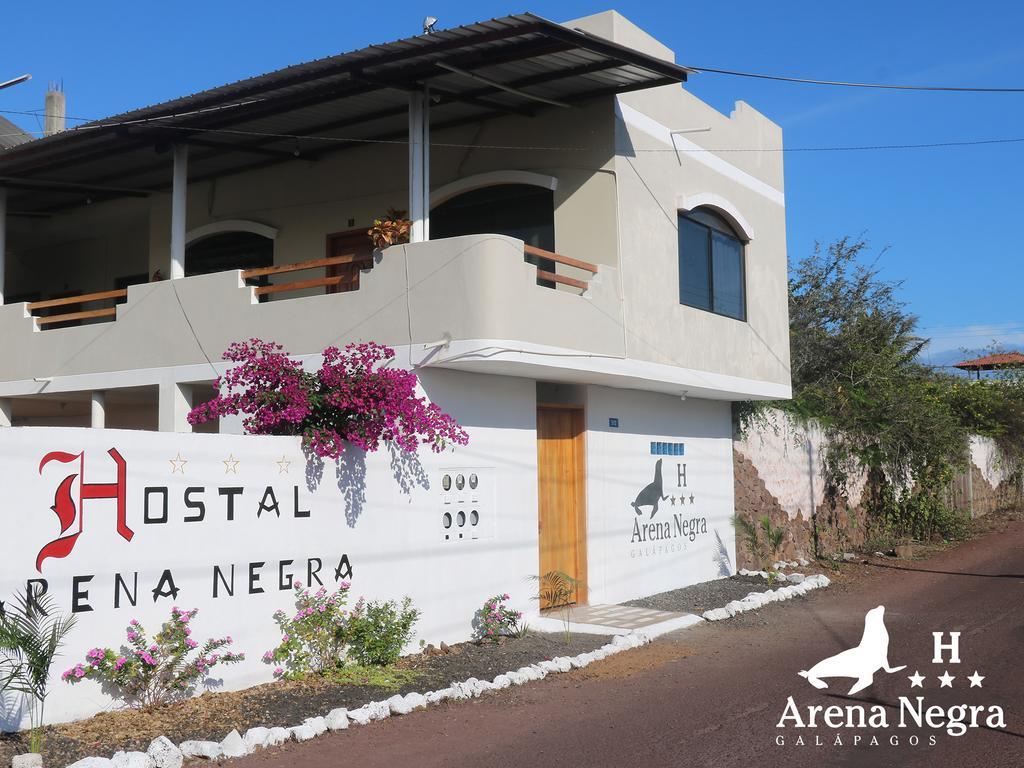 Hostal Arena Negra Puerto Ayora  Esterno foto